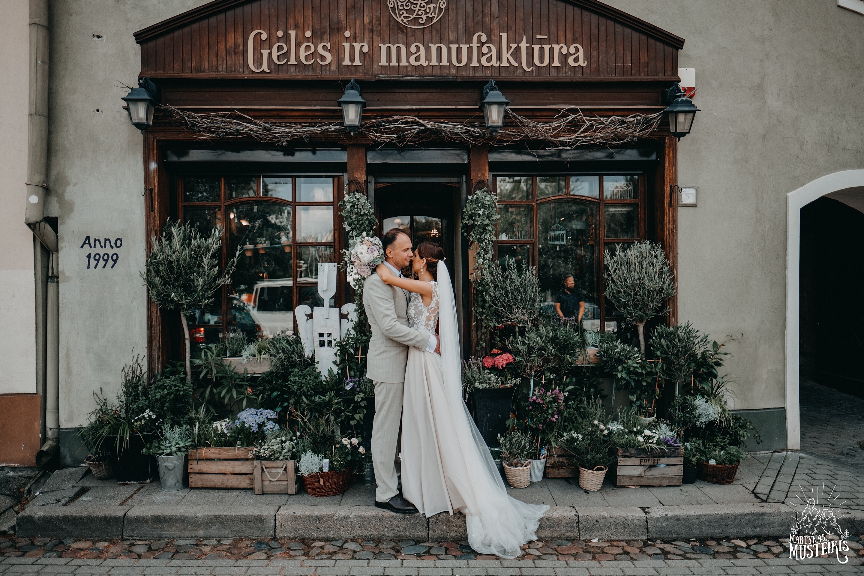 Vestuvių fotosesija Vilniuje